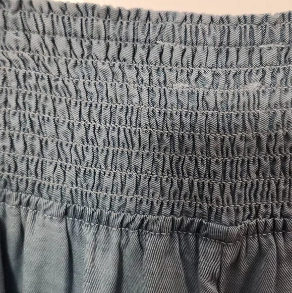 Joie 100% Lyocell Blue Smocked Chambray Resort Ready Pants Size M - Picture 2 of 5